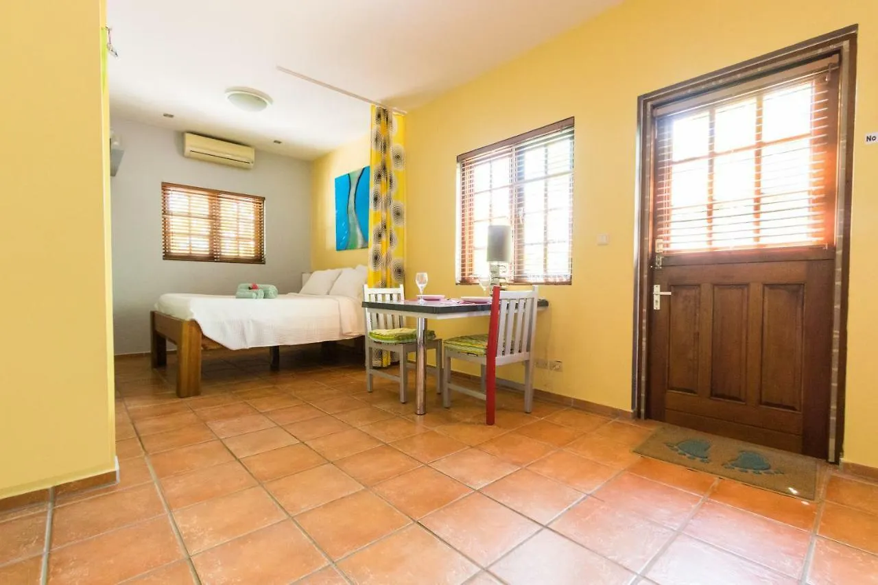 Little Jungle Apartments Aruba Palm Beach Aruba